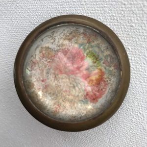 Antique Glass Bouquet Button